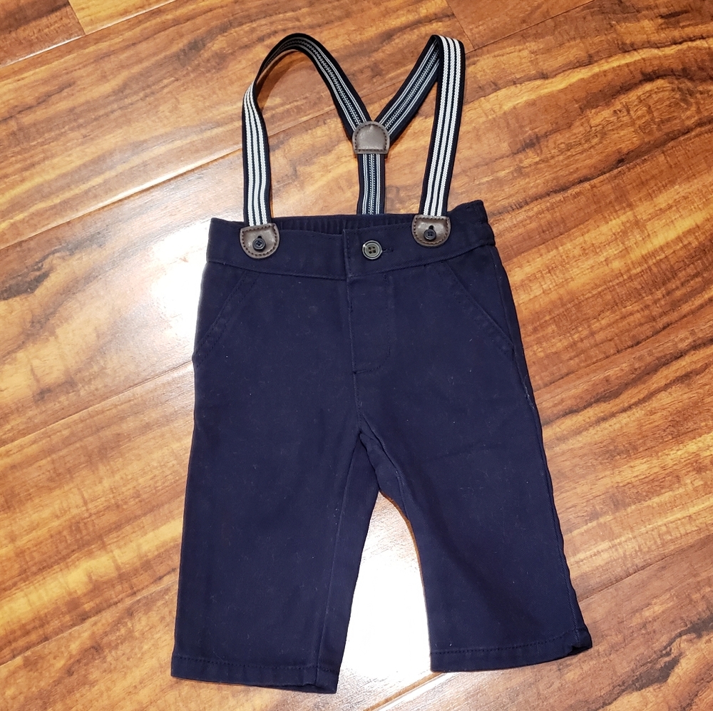 Gymboree NWT 0-3 months navy suspender pants